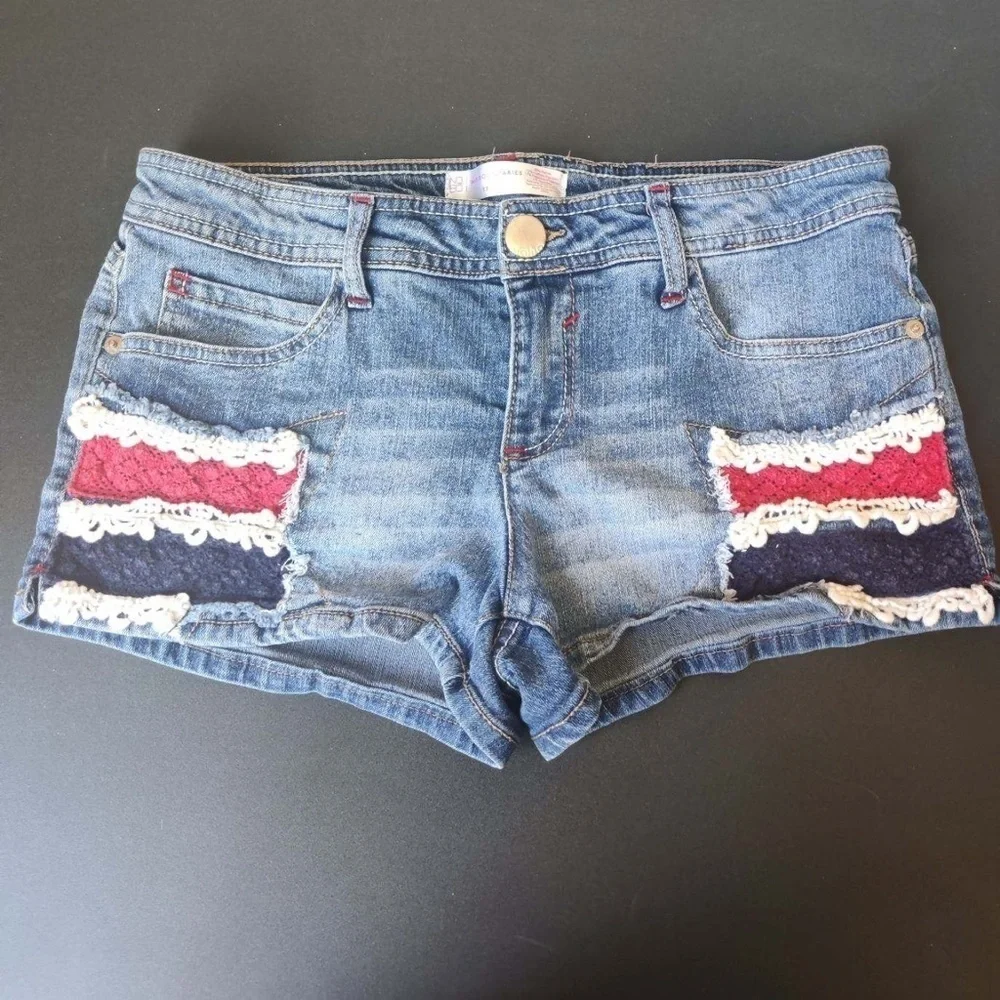 Girls No Boundaries Shorts Size 13​​